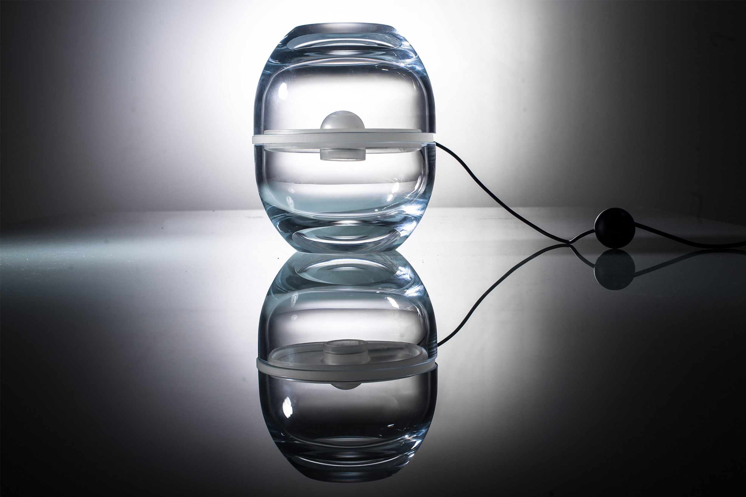 LAMPA_AVOKADO